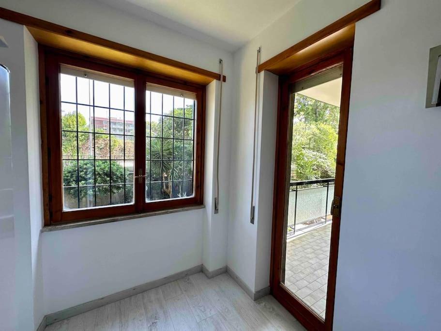 Appartamento Luminoso Domus Eur روما المظهر الخارجي الصورة